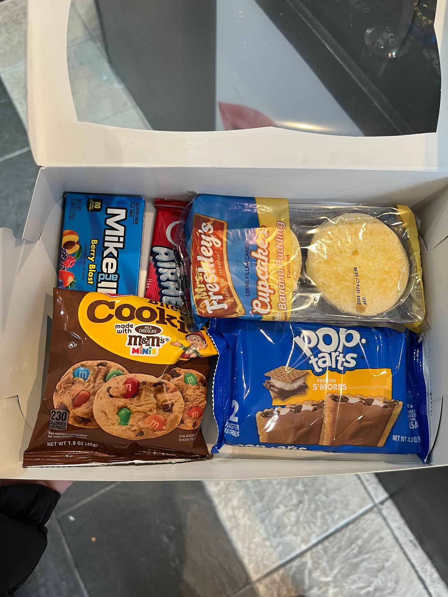 Snax box 2