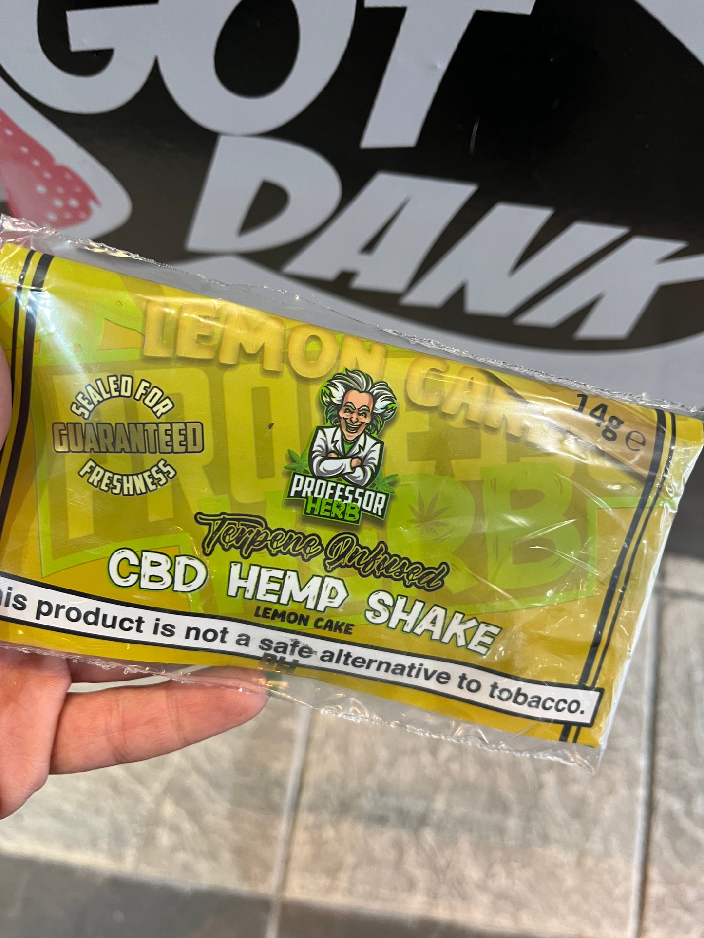 Hemp Shake Lemon Cake